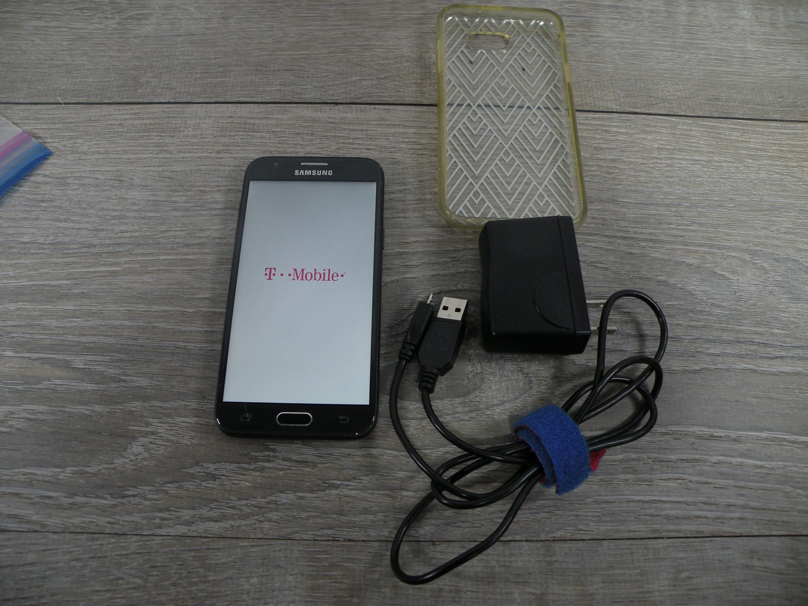 Samsung Galaxy J3 Prime SM-J327T T-Mobile Black Android 7.0 Smartphone Works