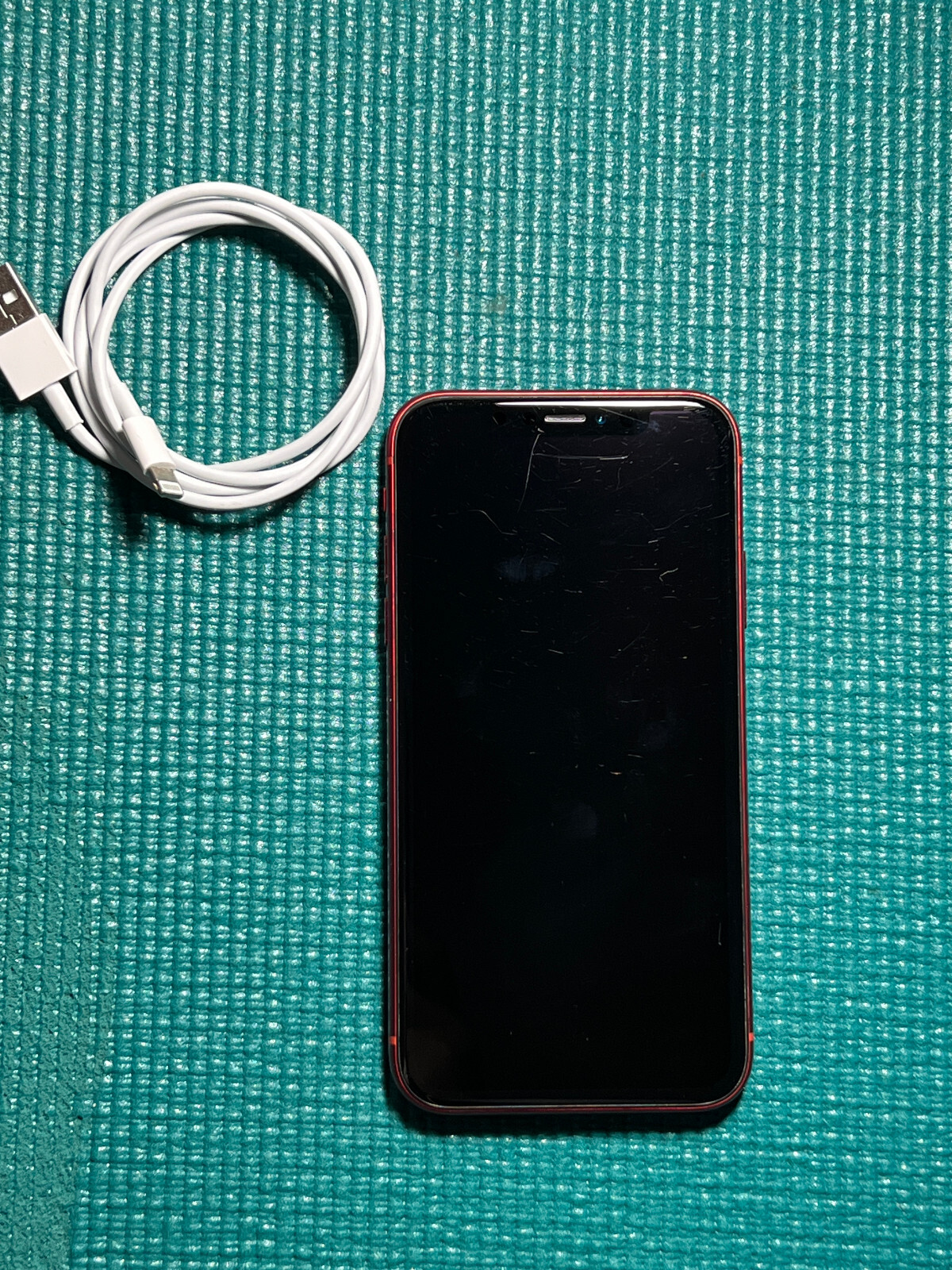 Apple iPhone XR – 64GB – Red (Unlocked) A1984 CDMA + GSM