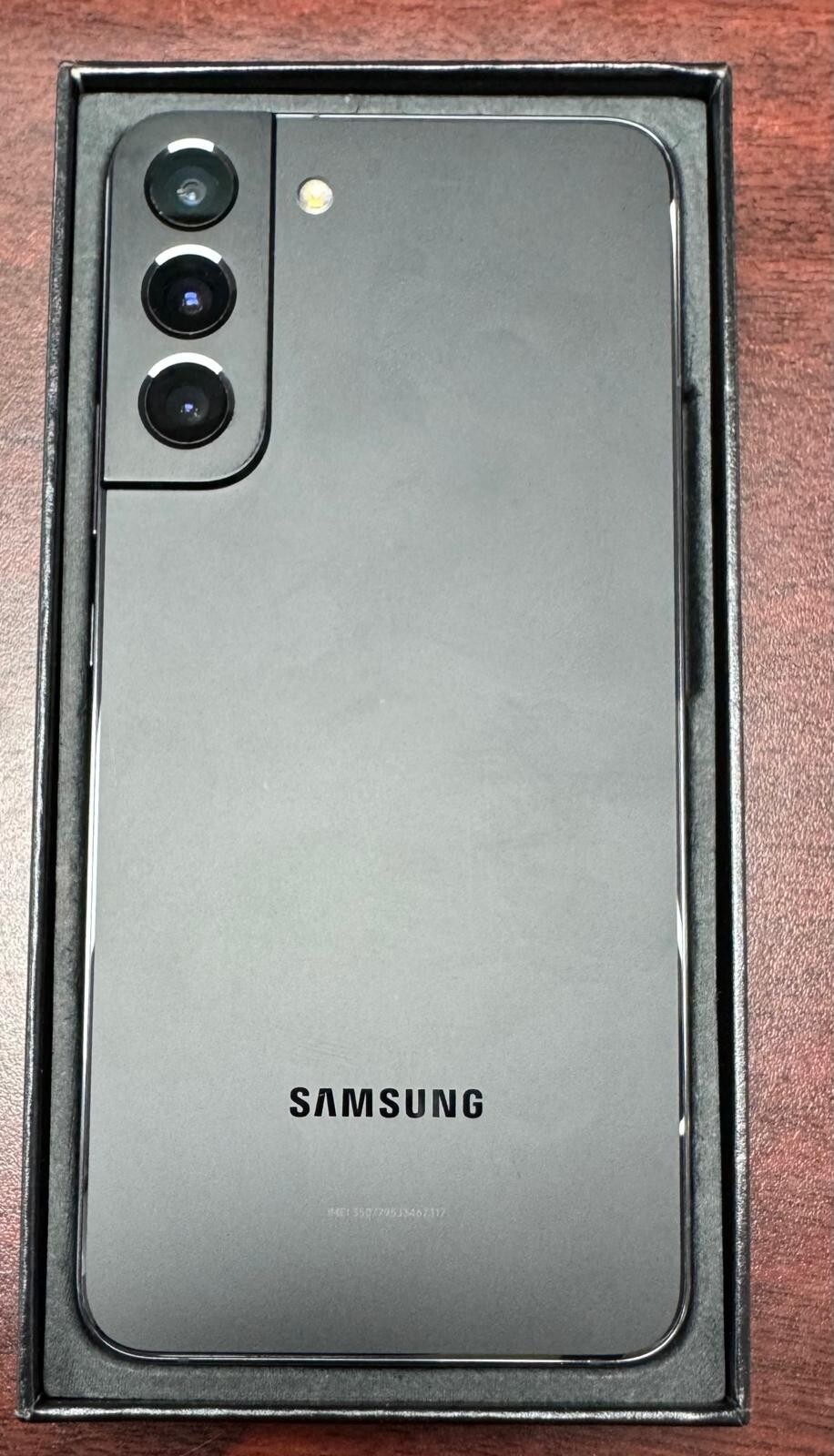 Pre-Owned – Samsung Galaxy S22+ Plus SM-S906U 128GB – Phantom Black