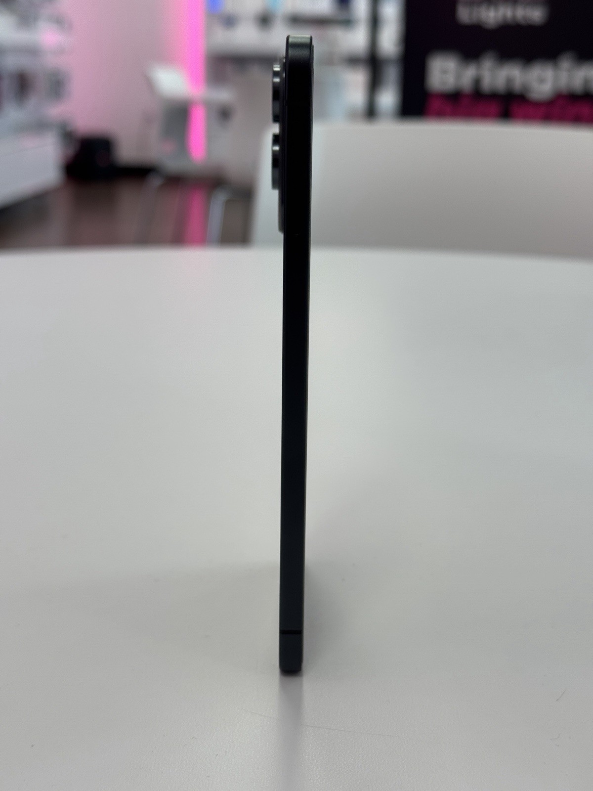 Samsung Galaxy S25 Edge 256 GB Titanium Jetblack (T-Mobile) w/Buds3 Pro Bundle