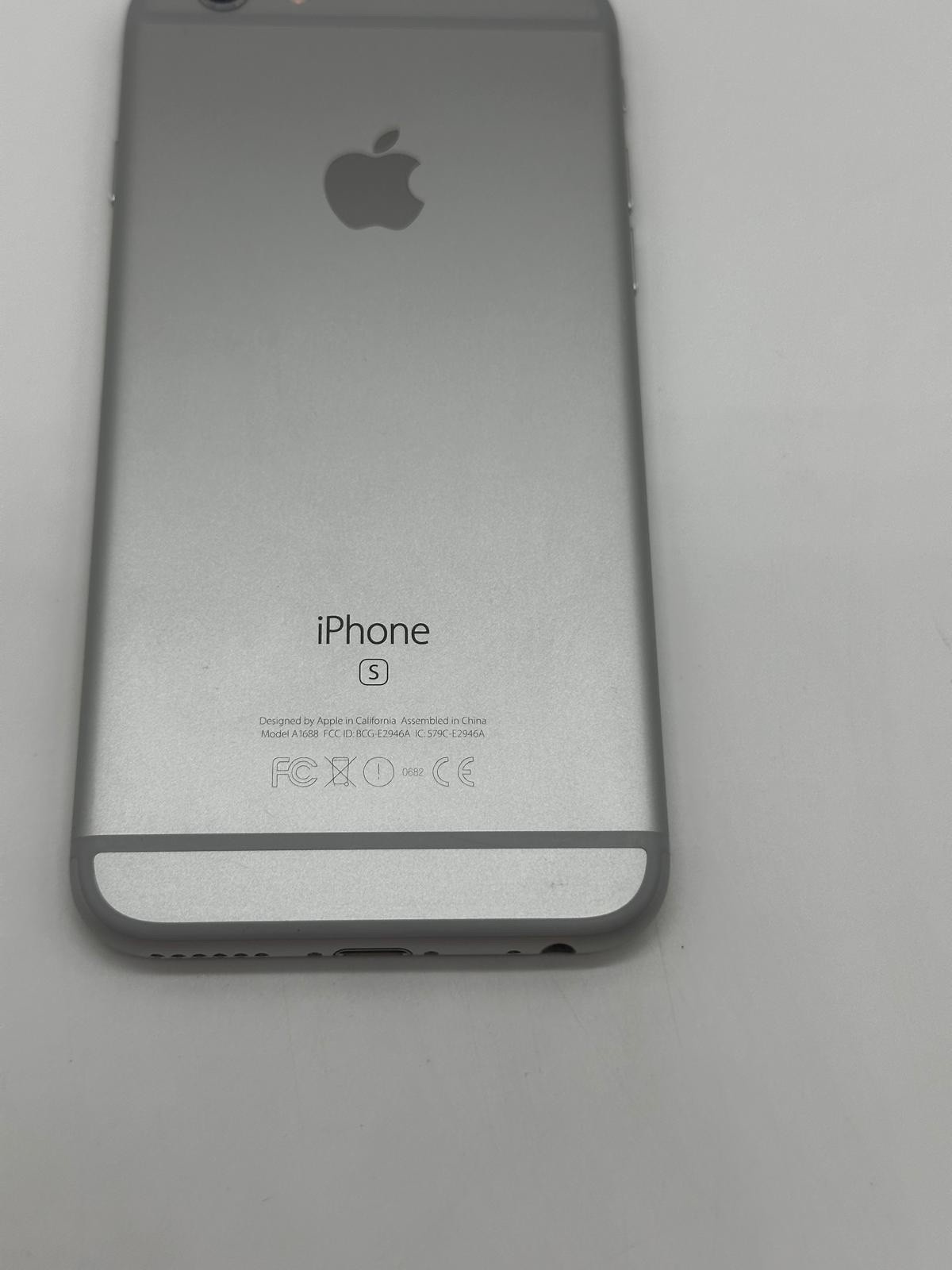 Apple iPhone 6s – 16 GB – Silver (Unlocked)