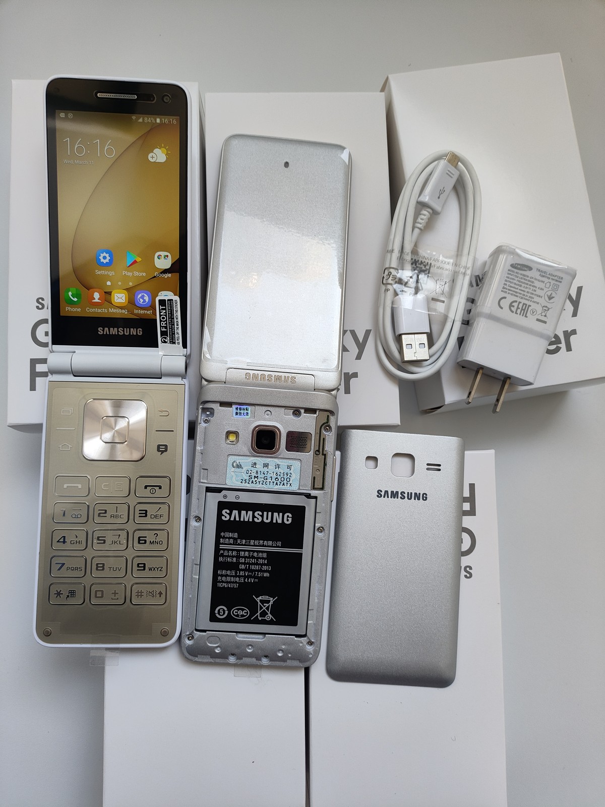Samsung Galaxy Folder2 SM-G1600 Dual Sim 16GB Android LTE 3.8″ Flip Phone