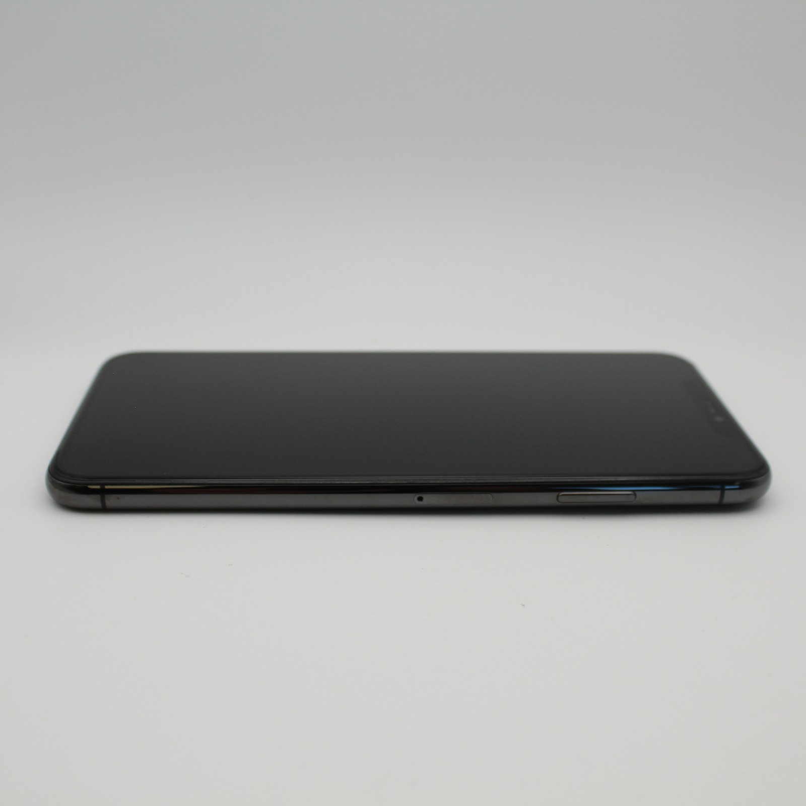 Apple iPhone XS Max A1921 256GB Good Condition | Gray | UNLOCKED