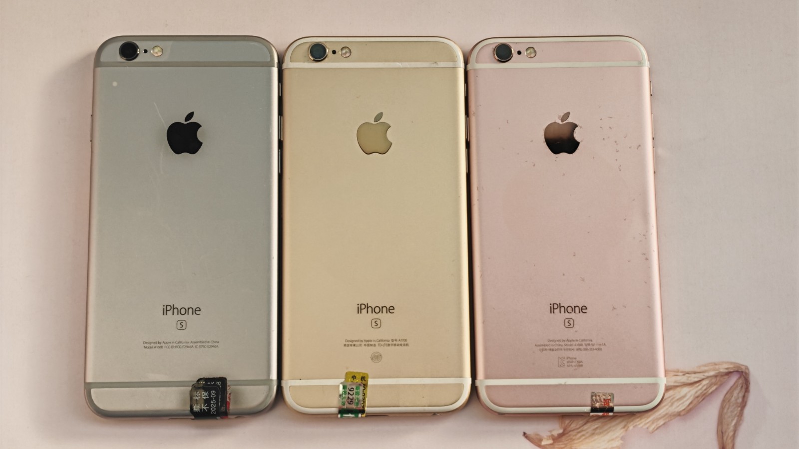 Apple iPhone 6s Unlocked – 16GB 32GB 64GB 128GB -Random Color