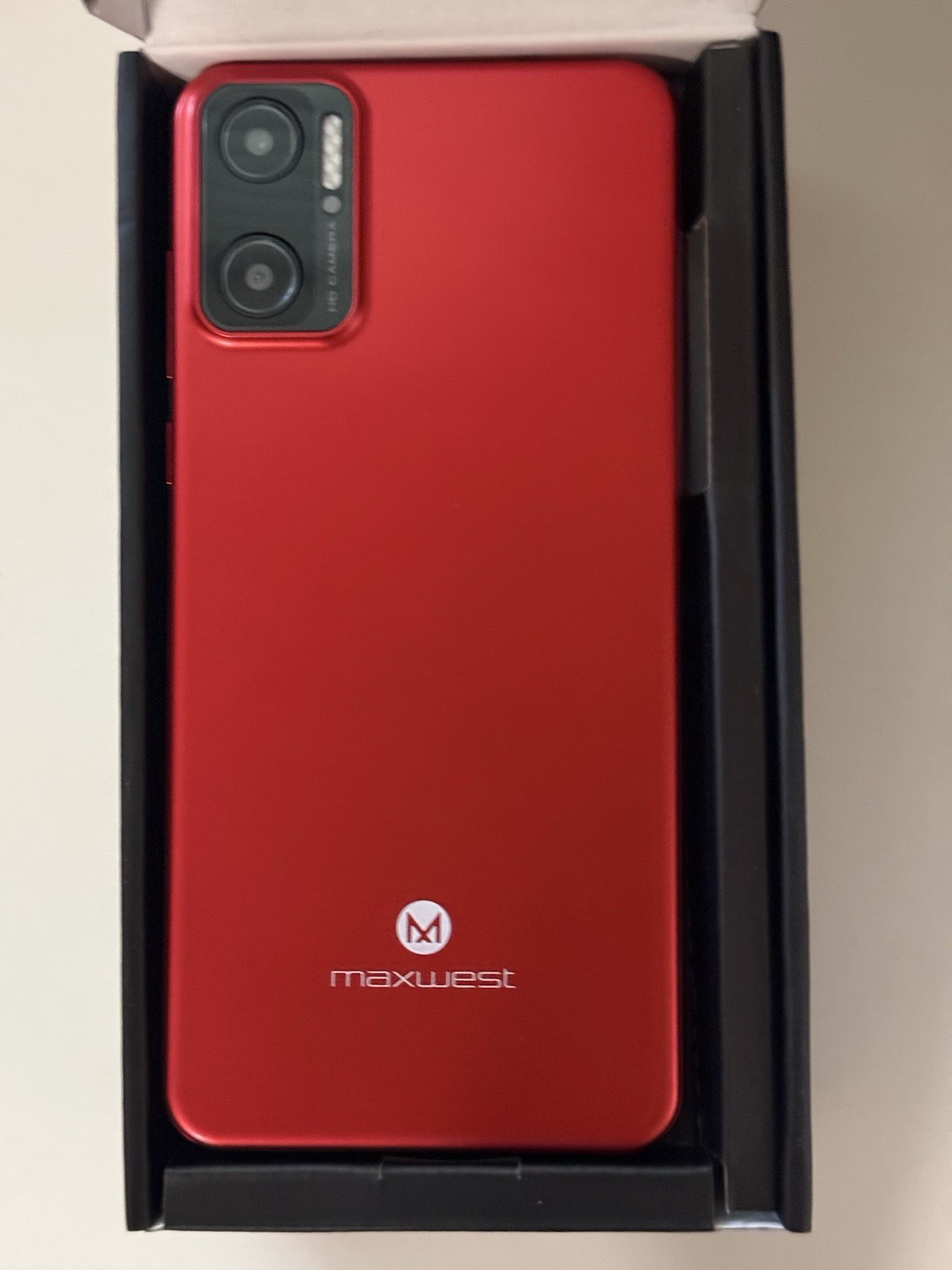 Open Box. Maxwest Nitro N62 RED. 32GB (Unlocked) Dual SIM Android 12 Smartphone