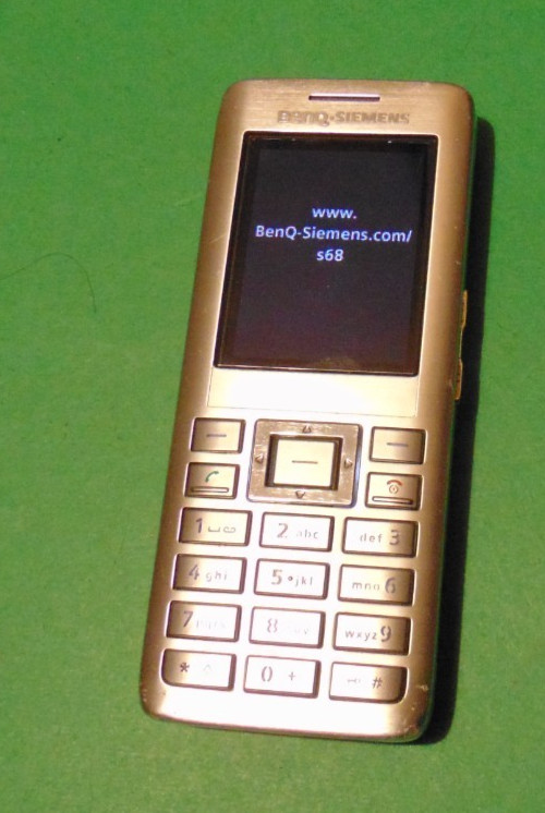 CELLPHONE – BENQ – SIEMENS S68 – WORKING + BOX, CD-MANUAL