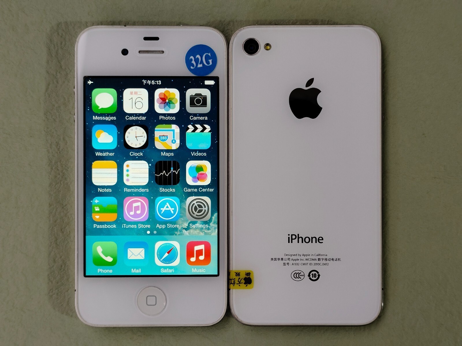 90%N ew Working Apple iPhone 4/4s White/Black 8/16/32GB UNLOCKED CCD Camera