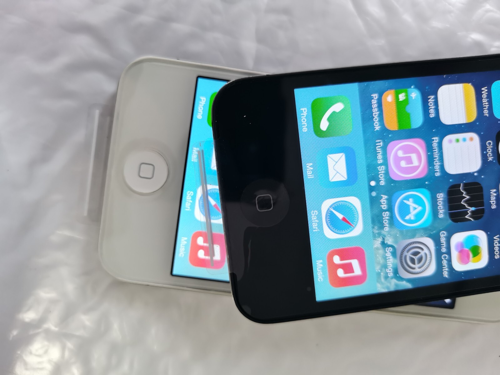 Original Apple iPhone 4 8GB 16GB 32GB unlocked 3G unlocked iOS 7 smartphone