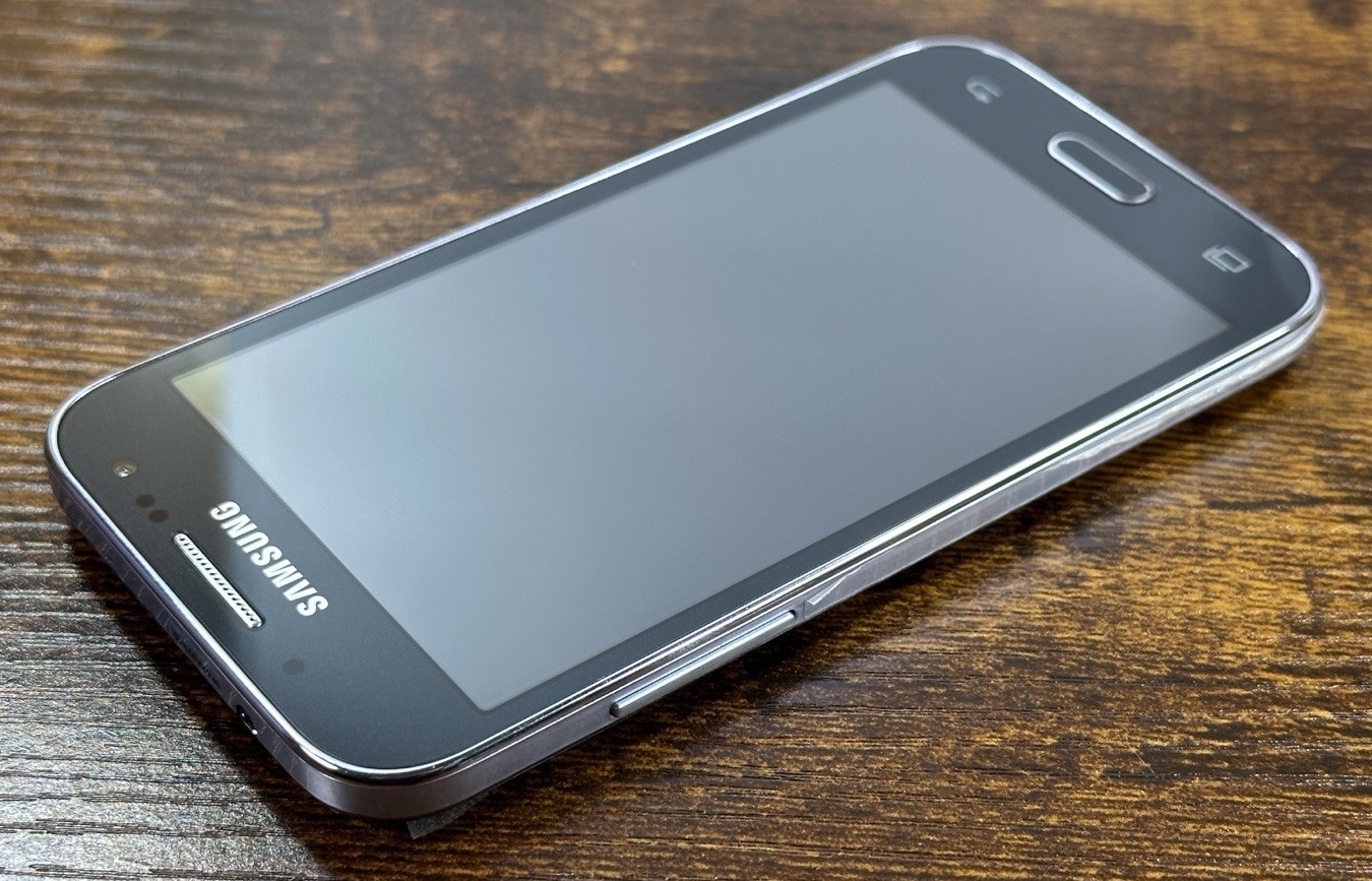 Samsung Galaxy Core Prime – 8GB – Gray – (TracFone) – SM-820L(GP) – Excellent –