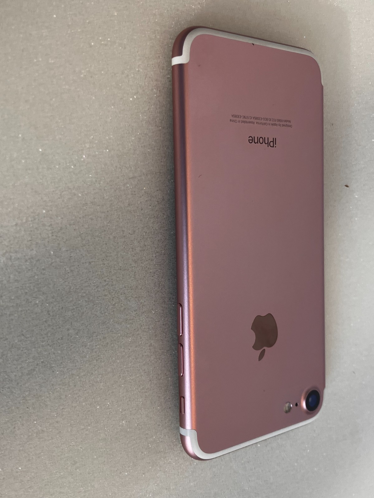 Apple iPhone 7 32GB Pink Factory Unlocked A1660 Smartphone
