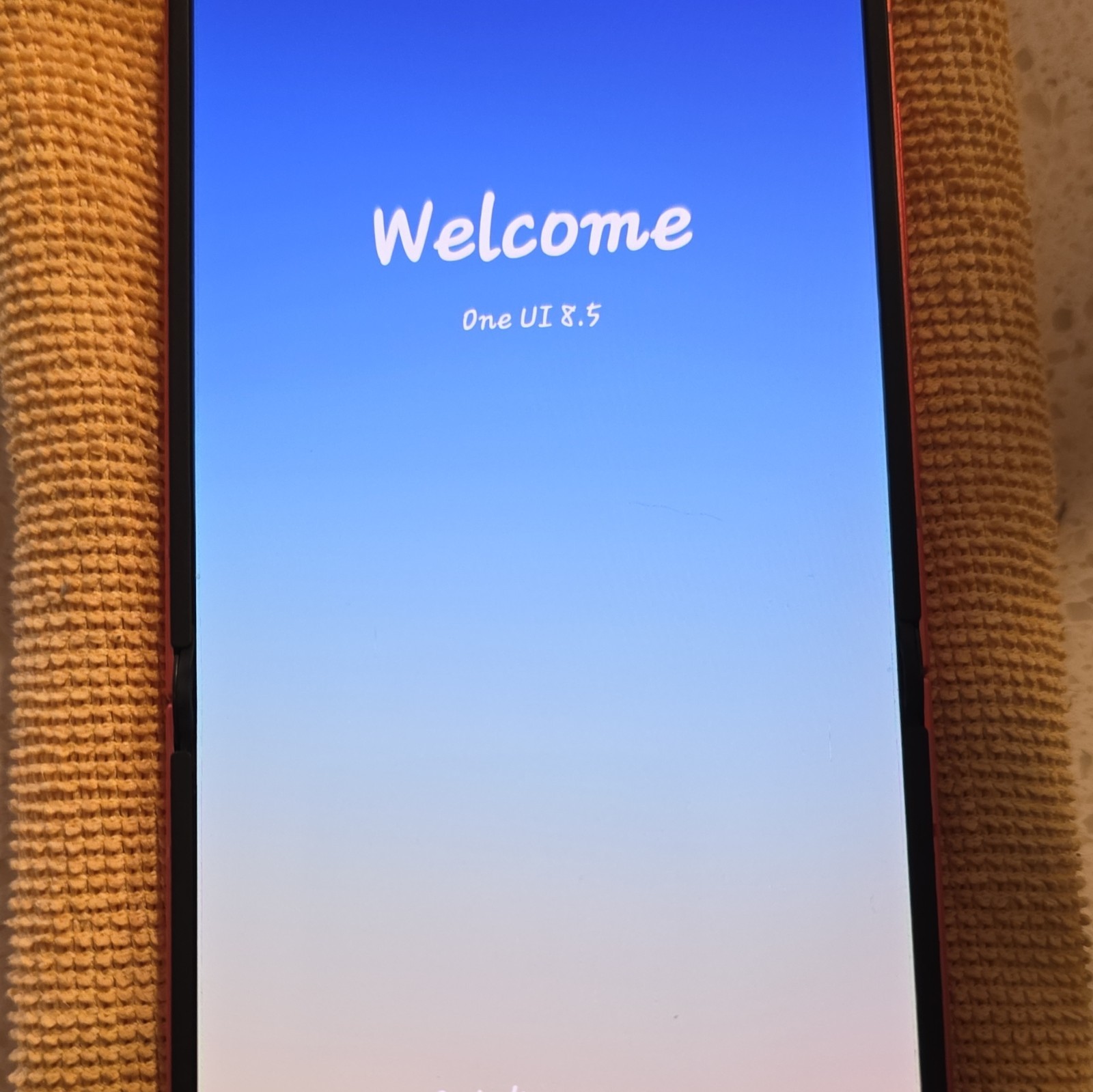 Samsung Galaxy Z Flip7 512GB Coral red 5G U.S Unlocked 50MP SM-F766U1