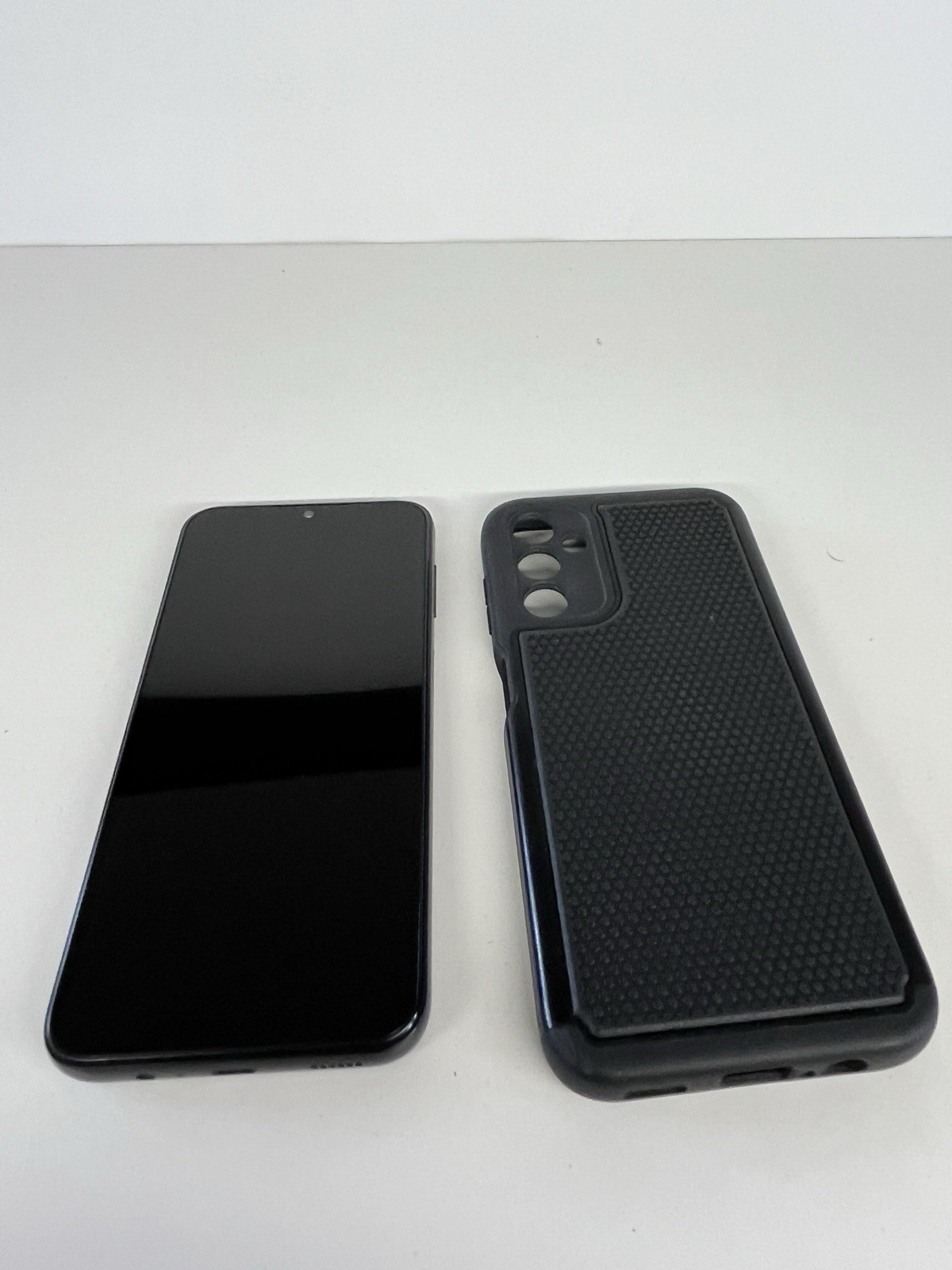 Samsung Galaxy A14 5G 64GB Android Smartphone 6.6″ Black Verizon Read