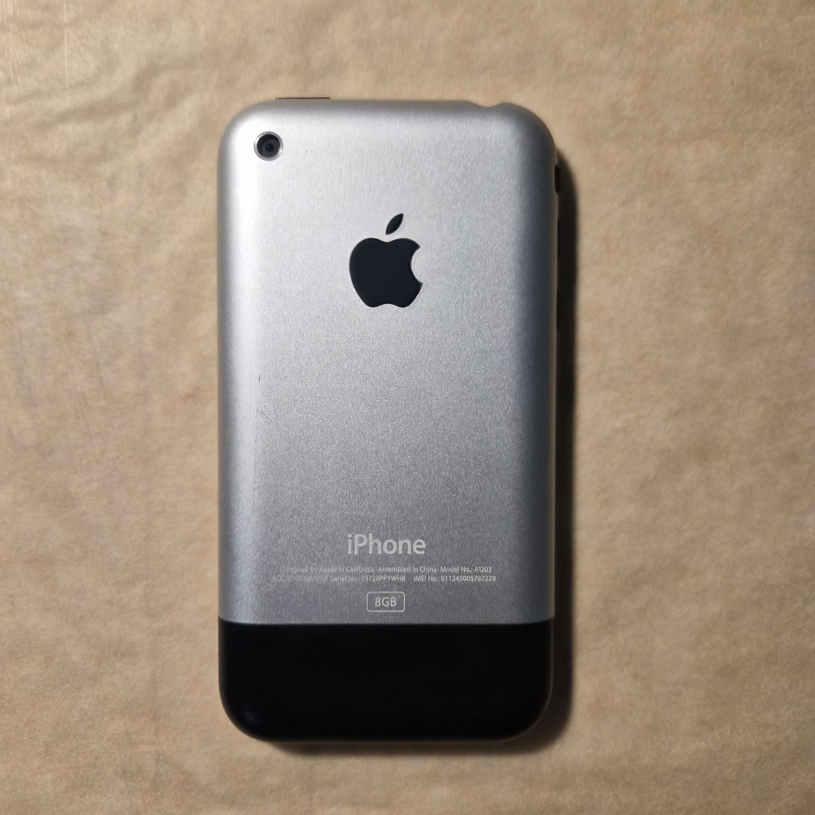 Original Apple iPhone 1st Gen 2G (2007) 8GB Black (AT&T) MA712LL A1203