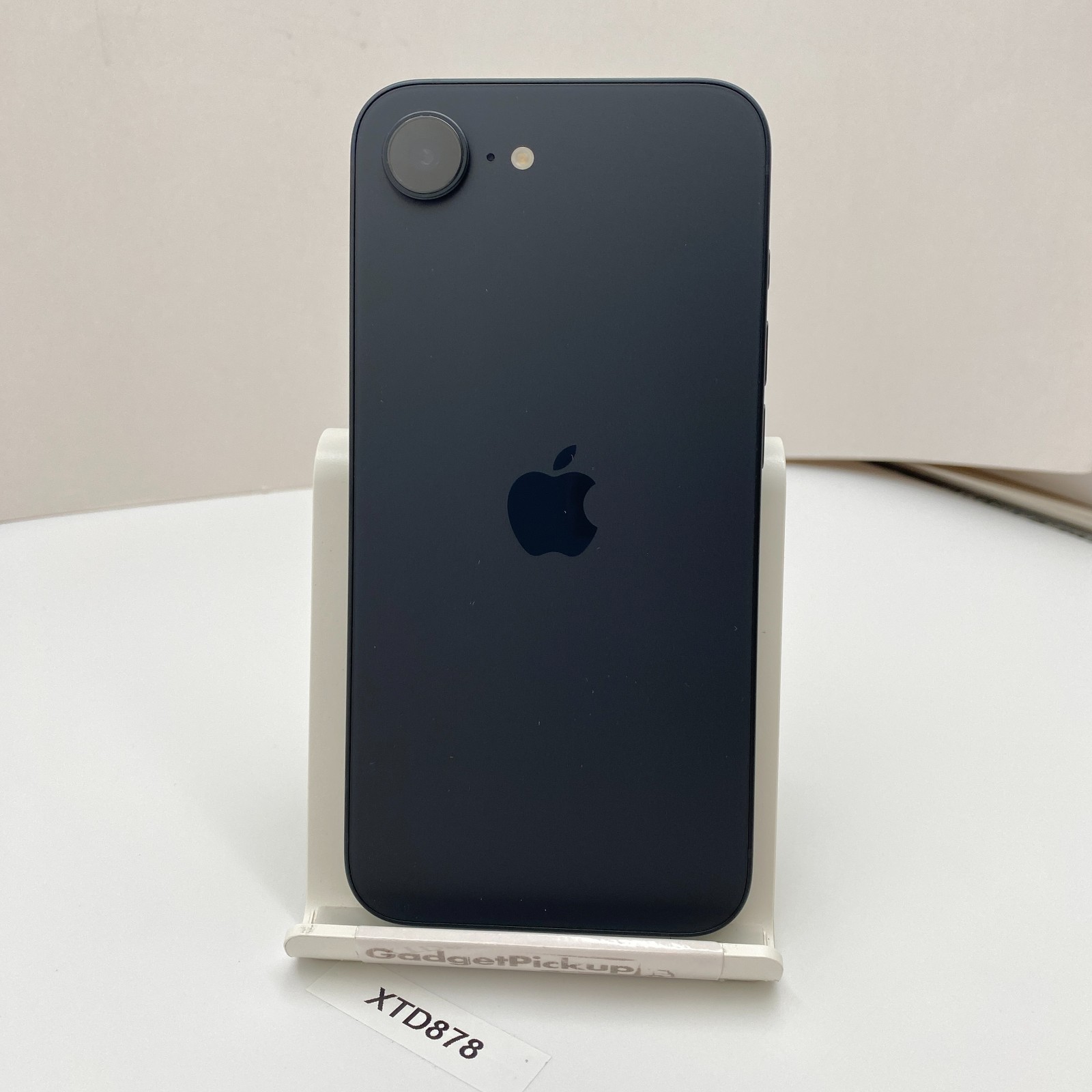 Apple iPhone 16e – 128GB – Black (Visible ONLY) – Very Good Condition