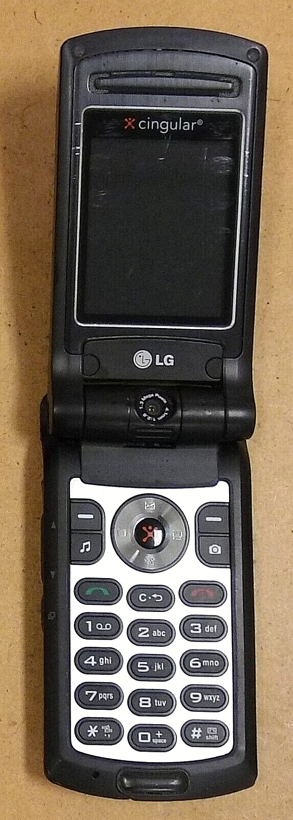 LG CU500 – Black and Silver ( AT&T / Cingular ) Very Rare Cellular Flip Phone