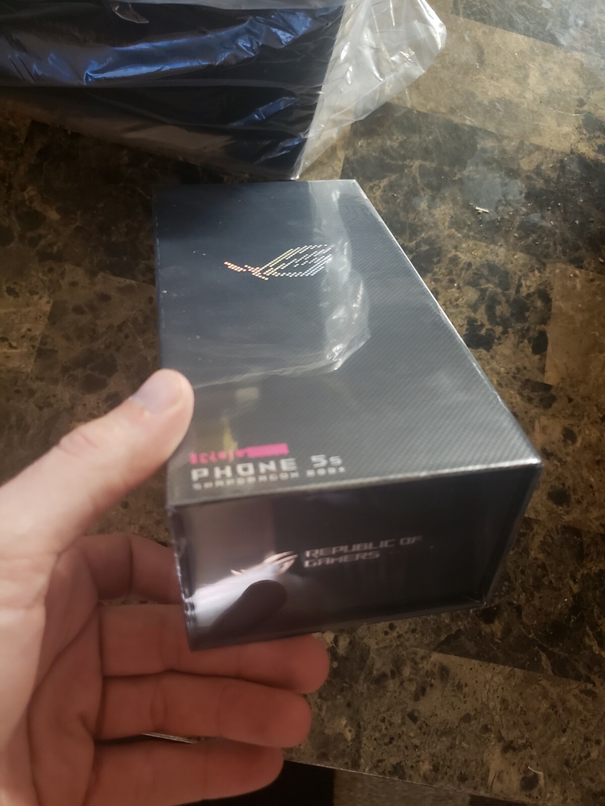 ASUS ROG Phone 5 (5s) US Version!!! – 512GB UNOPENED + Gamepad! Fast Shipping!!
