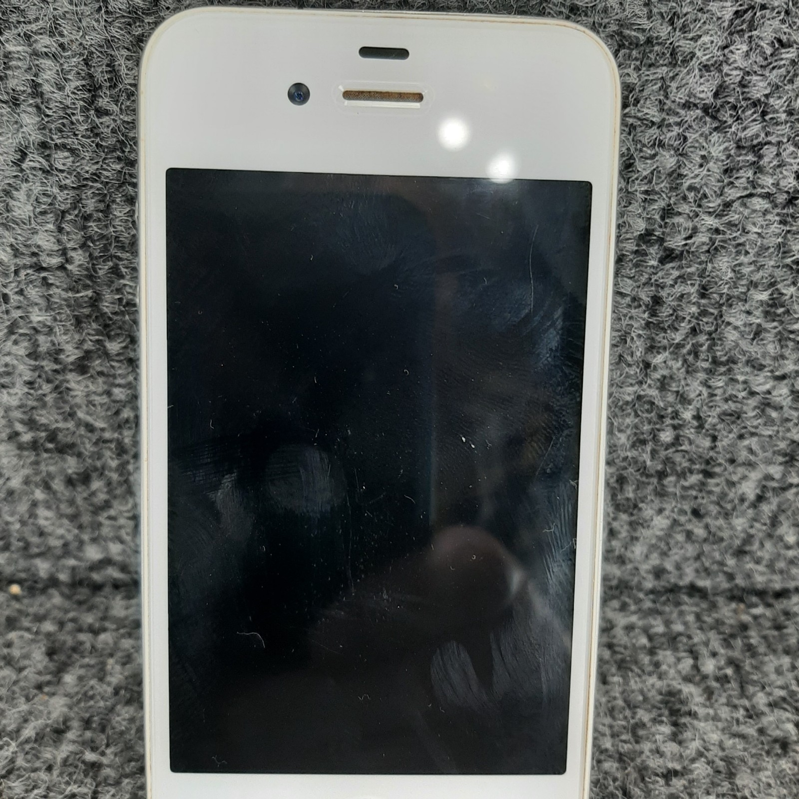 Apple iPhone 4 A1332 Nice Cosmetic Condition Untested Parts or Repair
