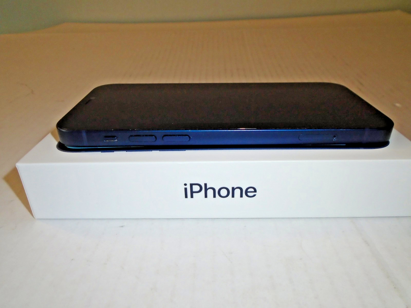 Apple iPhone 12 – 64GB – Blue Fully Unlocked Clean IMEI, works great