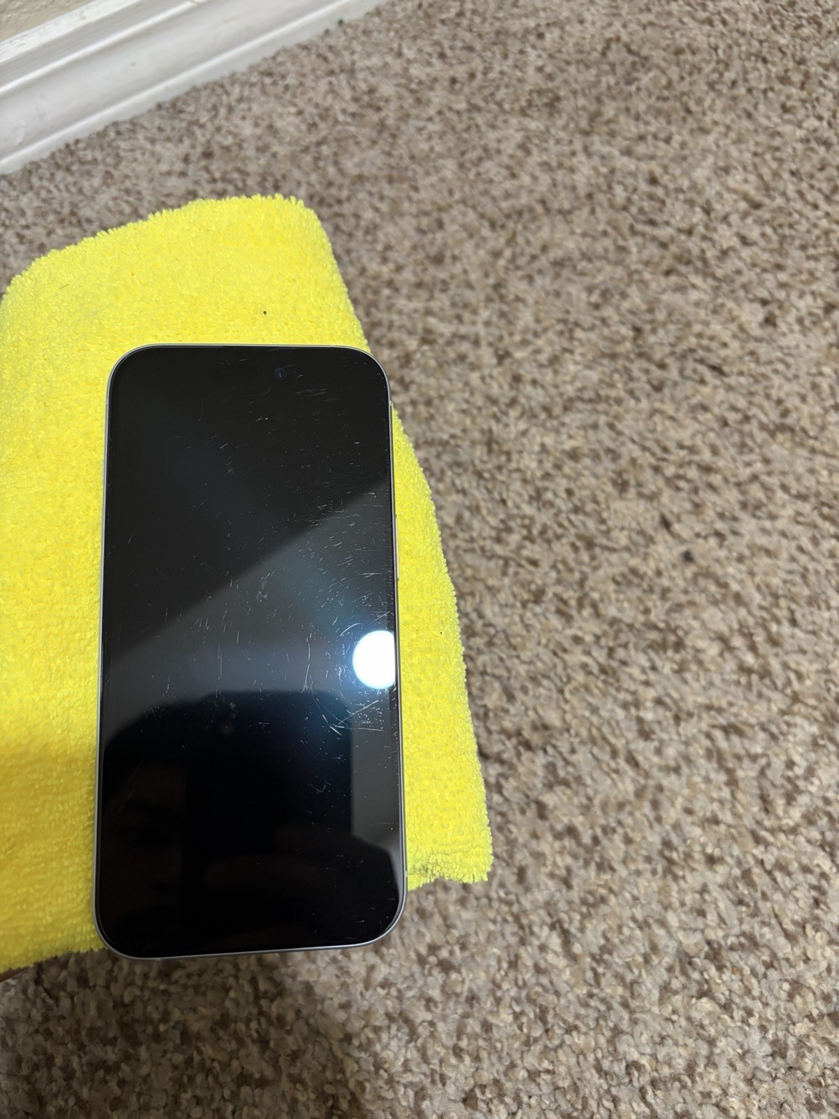 Apple iPhone 15 128GB Baby Blue (LOCKED to Owner) read description