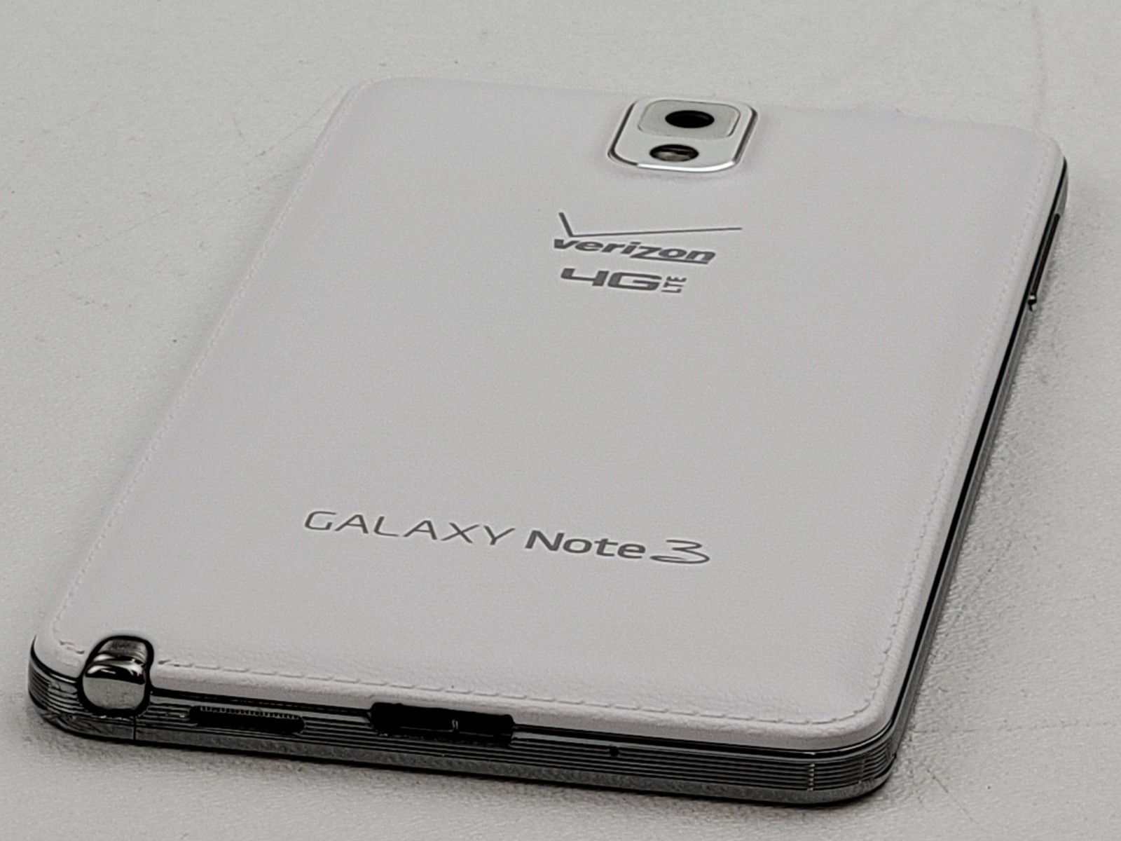 Samsung Galaxy Note 3 (SM-N900V) 32GB – White (GSM Unlocked) Smartphone – H3985