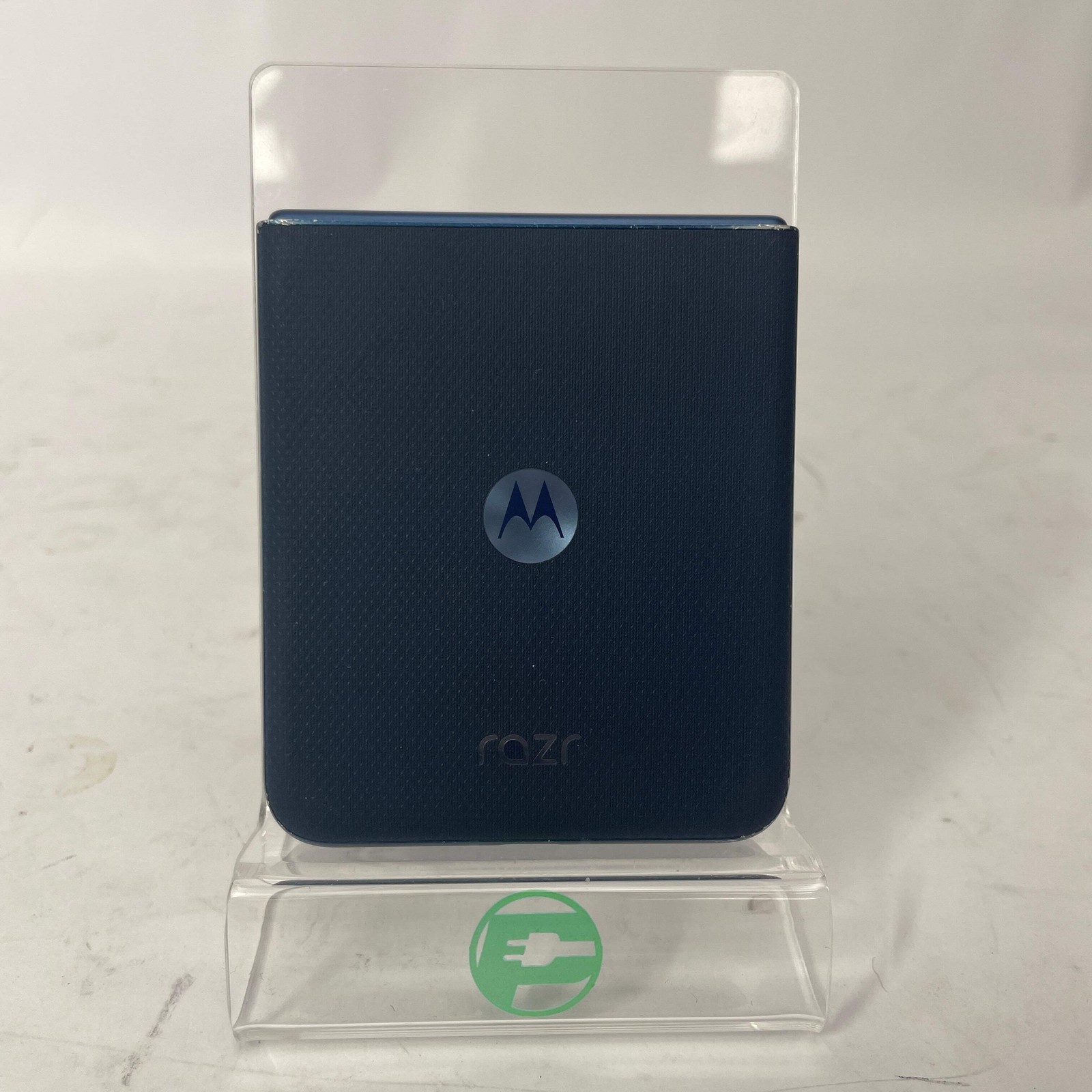 Broken Dish Wireless Motorola Razr 2025 256GB 15 XT2553-3 /Screen Cracked