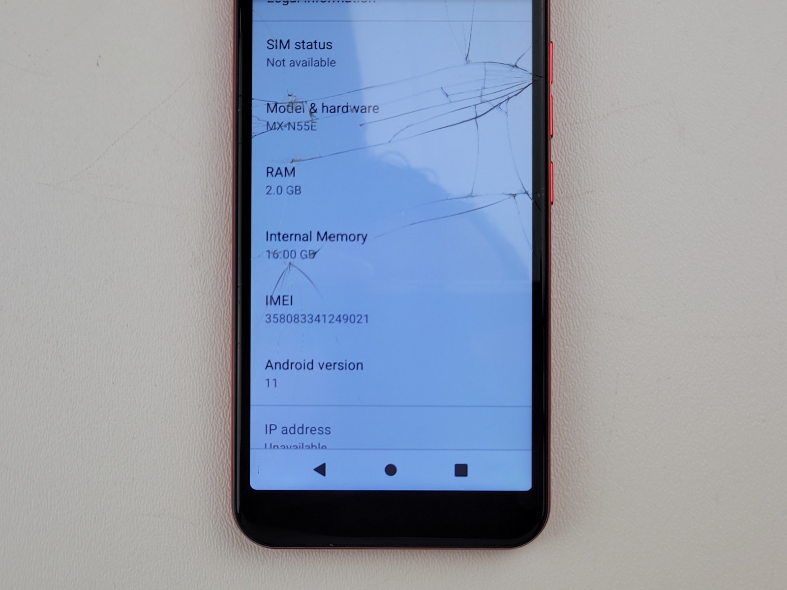 Maxwest Nitro 55E (MX-N55E) 16GB (GSM Unlocked) Smartphone – CRACKED – H8306