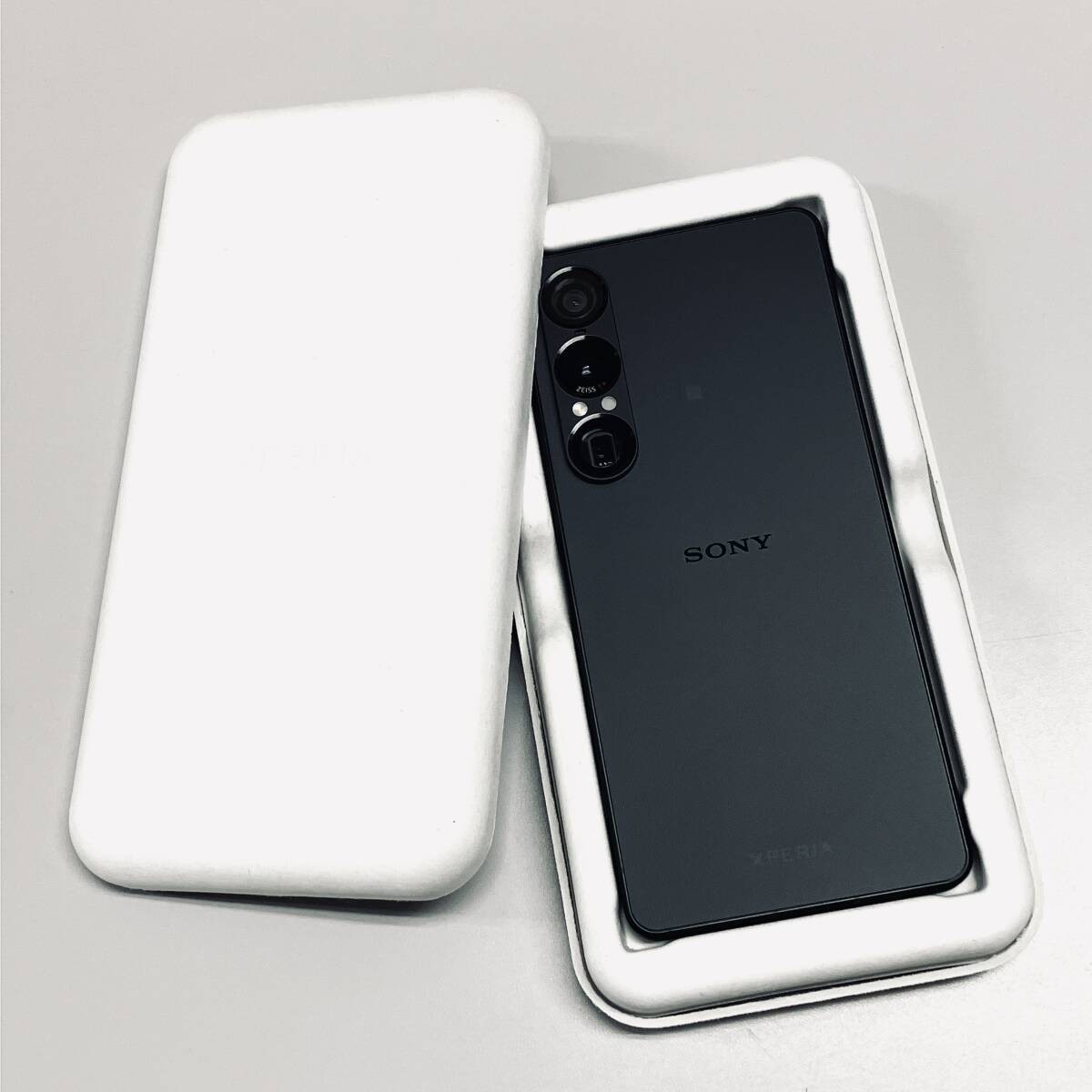 Sony Xperia 1 VII XQ-FS44 BLACK 12GB/256GB Unlocked 6.5″ 48.0MP Mint