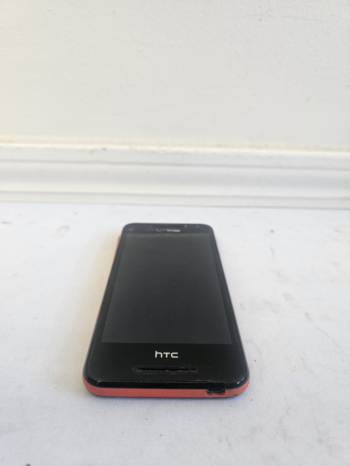 HTC HTC 3312LVW Carrier – Verizon Storage – 8GB Micro USB Tested and Working