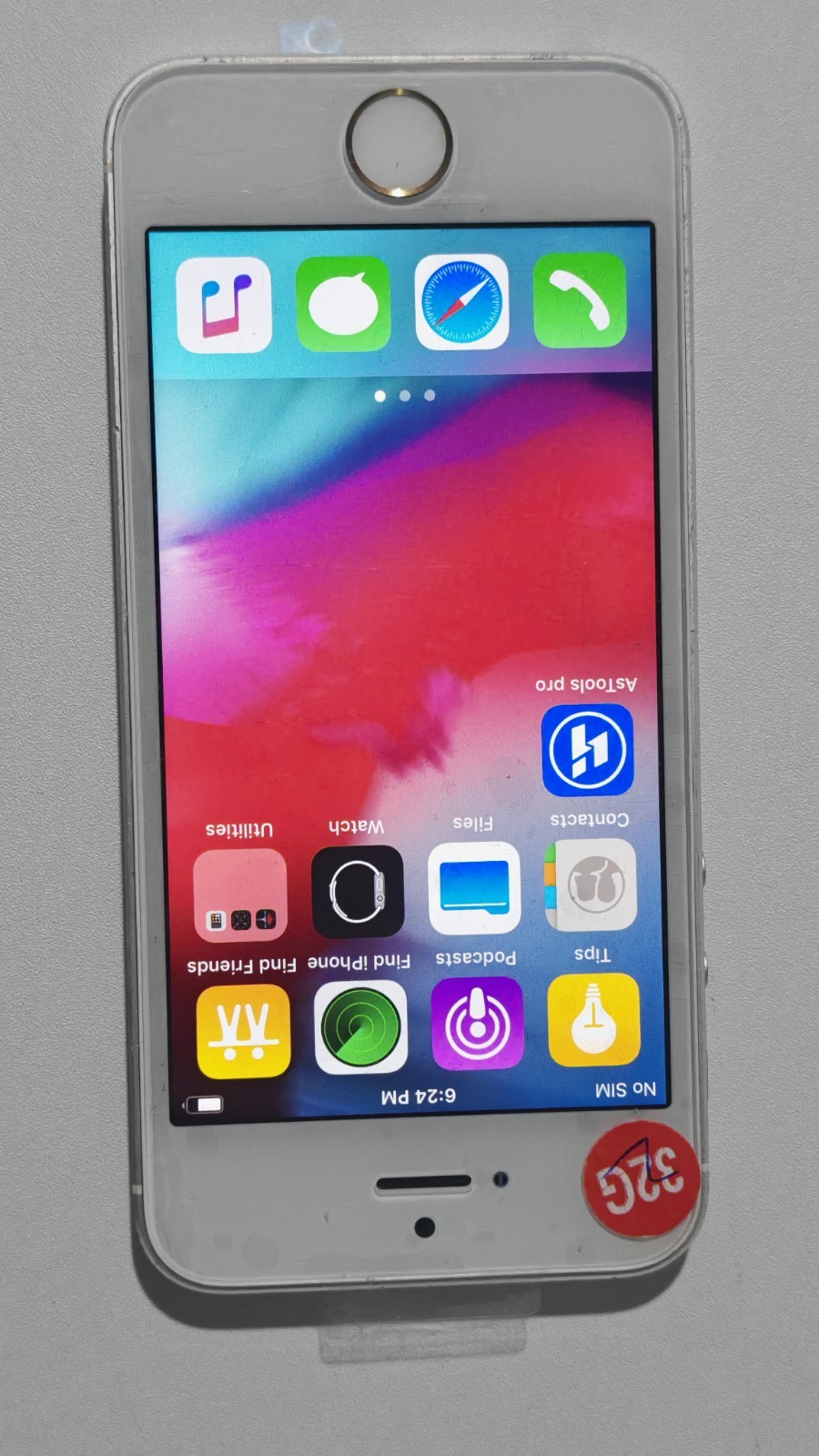 Apple iPhone 5s Unlocked 16 GB/32 GB/64 GB Gold Gray Silver Good Condition
