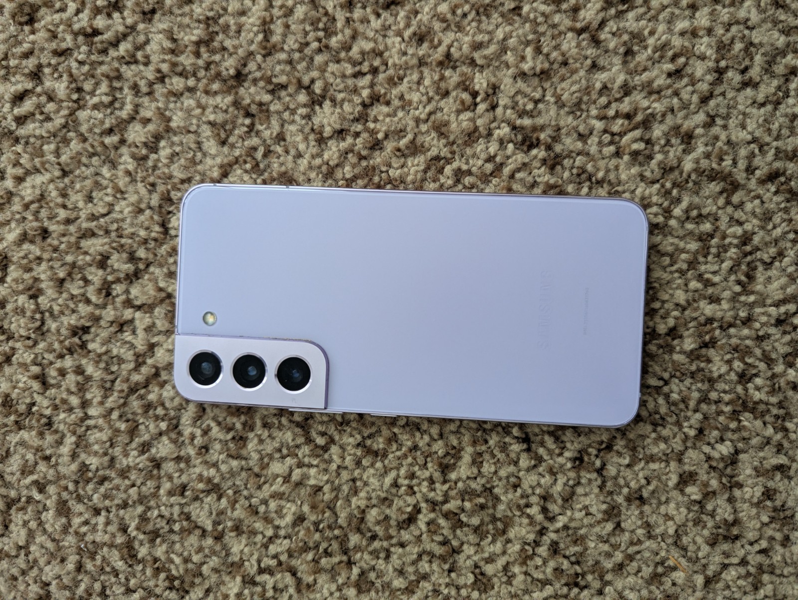 Samsung Galaxy S22 – 128 GB – Pink Gold (Unlocked)