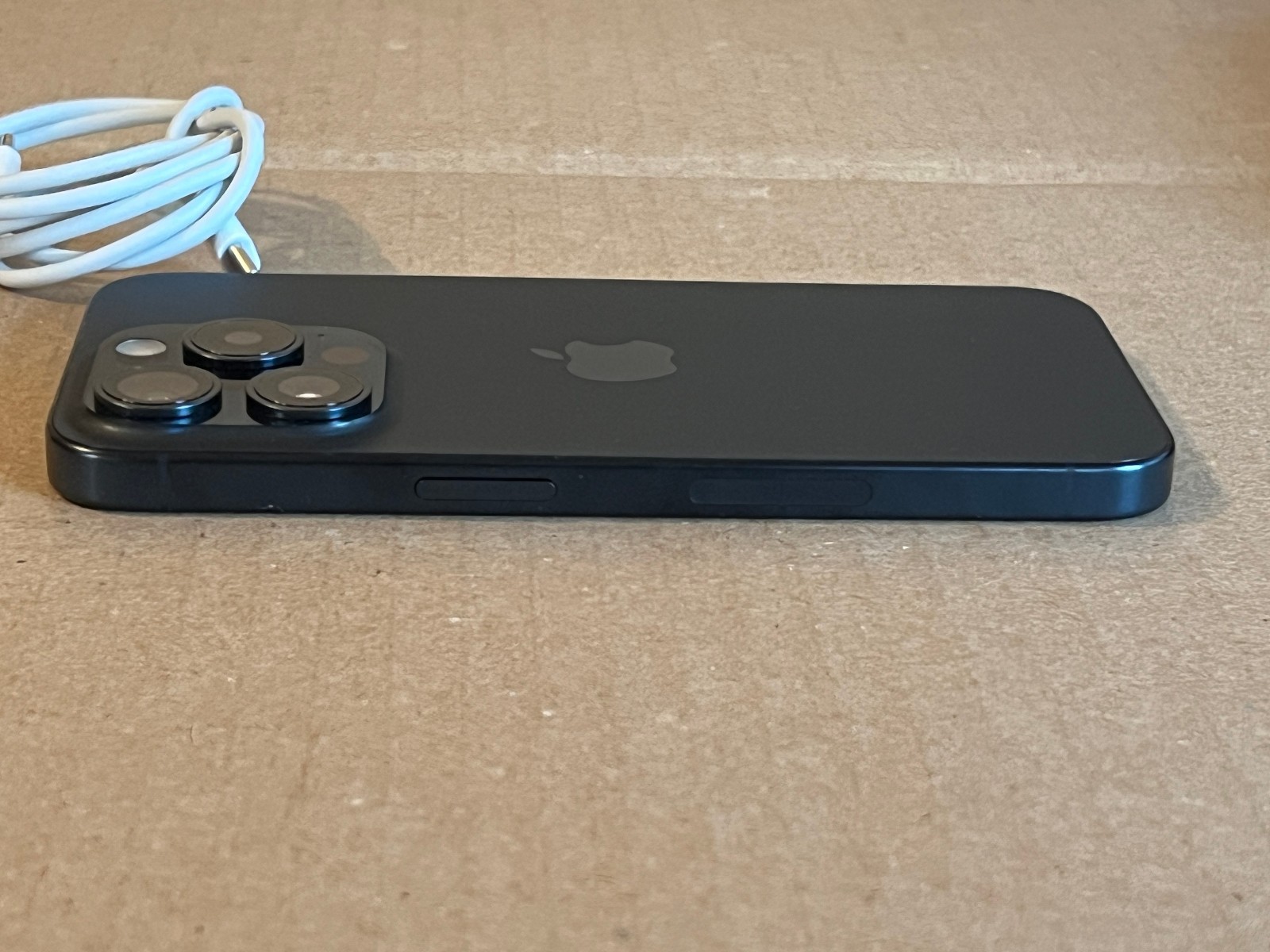 Apple iPhone 15 Pro – 256GB – Blue Titanium Unlocked A2848 eSIM
