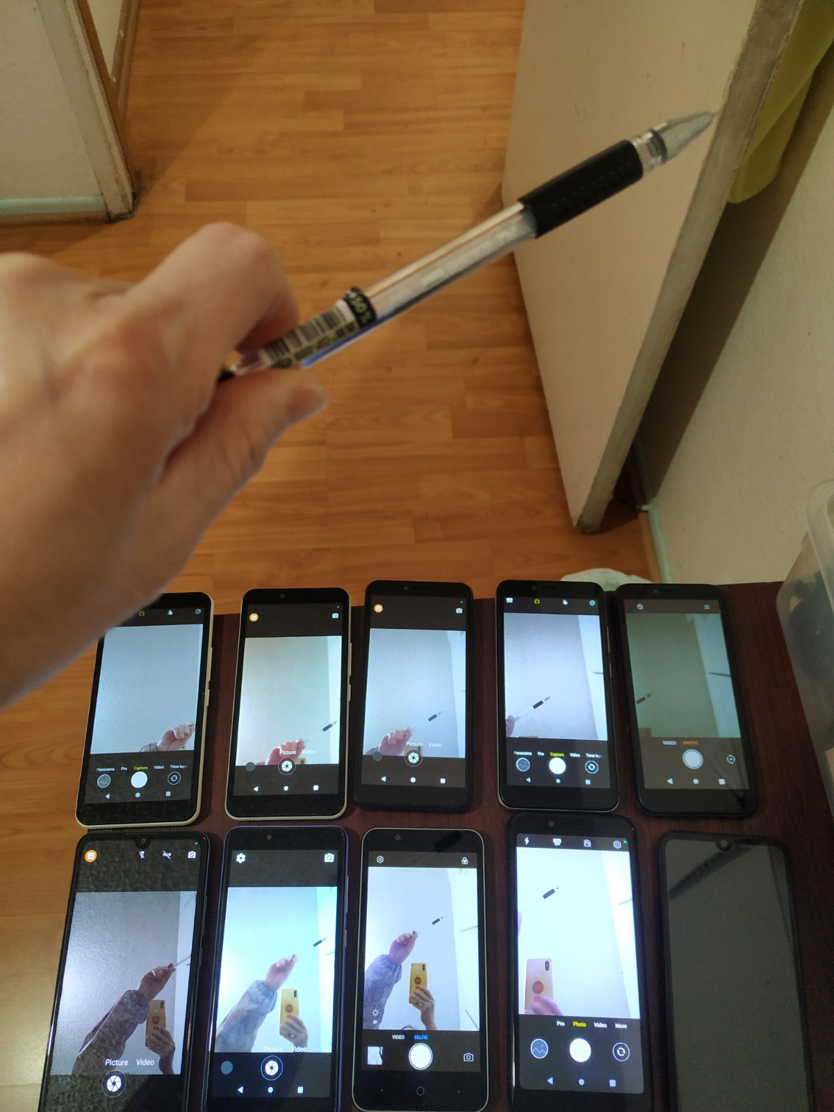 Lot of 10 Mixed Brand VORTEX /coolpad/BLU/NUO and other 16GB Smartphone