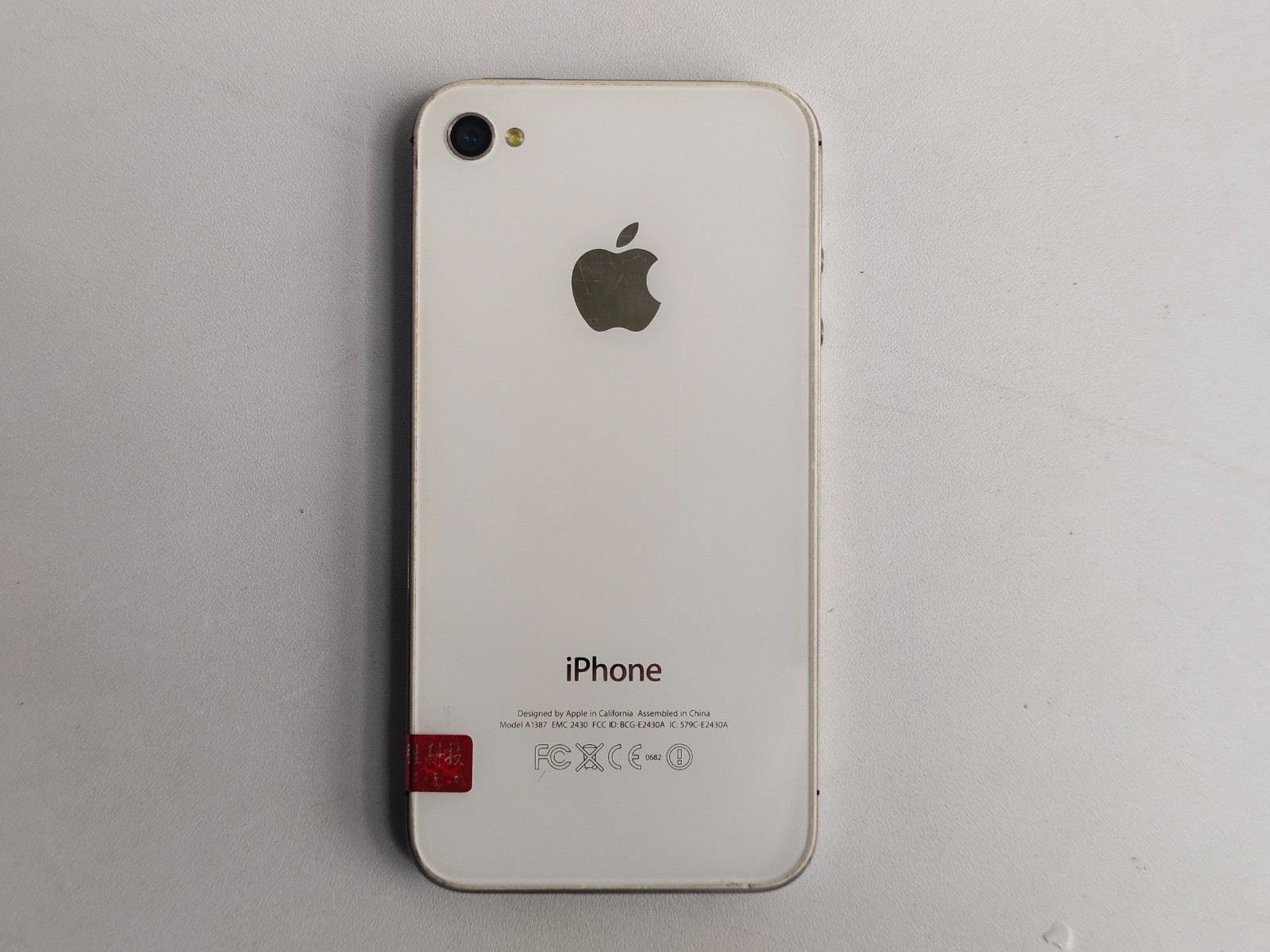 90%N ew&Original Apple iPhone 4/4s 8/16/32/64GB UNLOCKED Black/White ﻿Gift