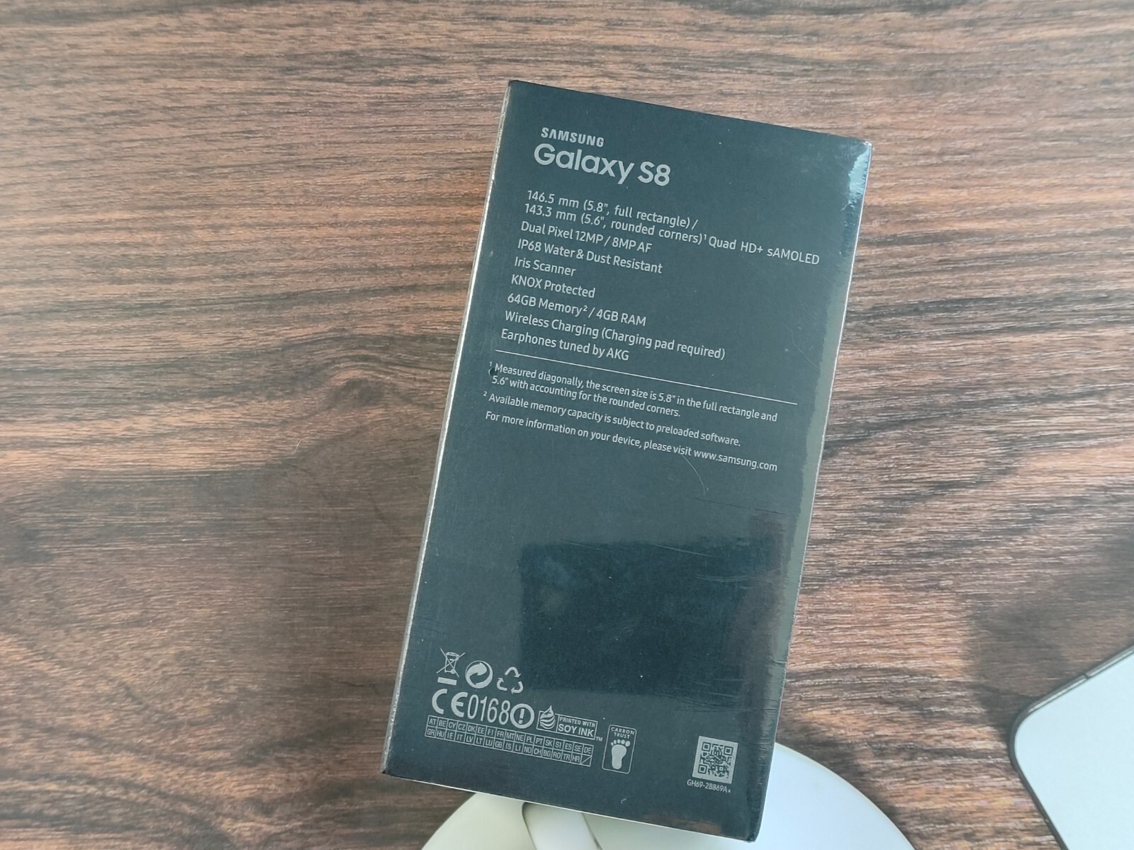 New&Sealed Samsung Galaxy S8 64GB G950U/G950F UNLOCKED Andriod Smartphone