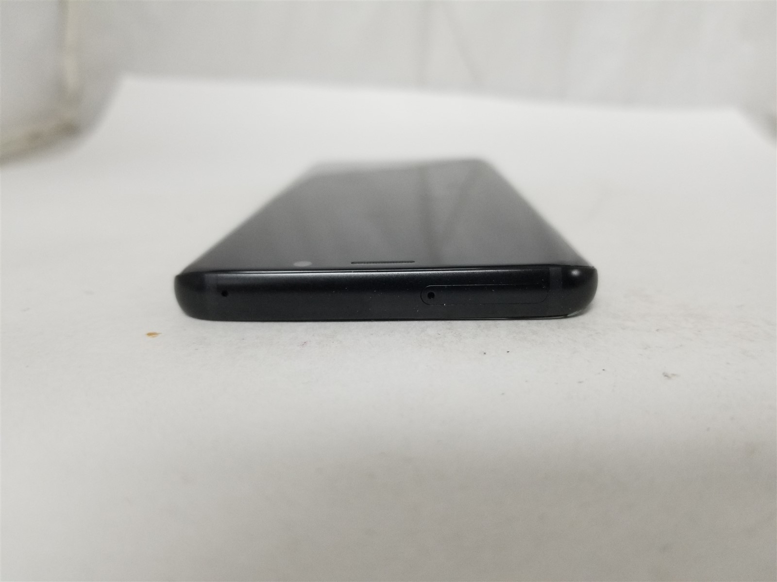 Samsung Galaxy S9 64GB Black SM-G960U (AT&T) Discounted zW3161