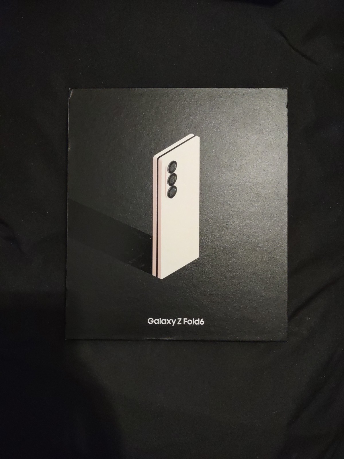 Samsung Galaxy Z Fold6 – 256 GB – Pink Gold (Unlocked) Open Box
