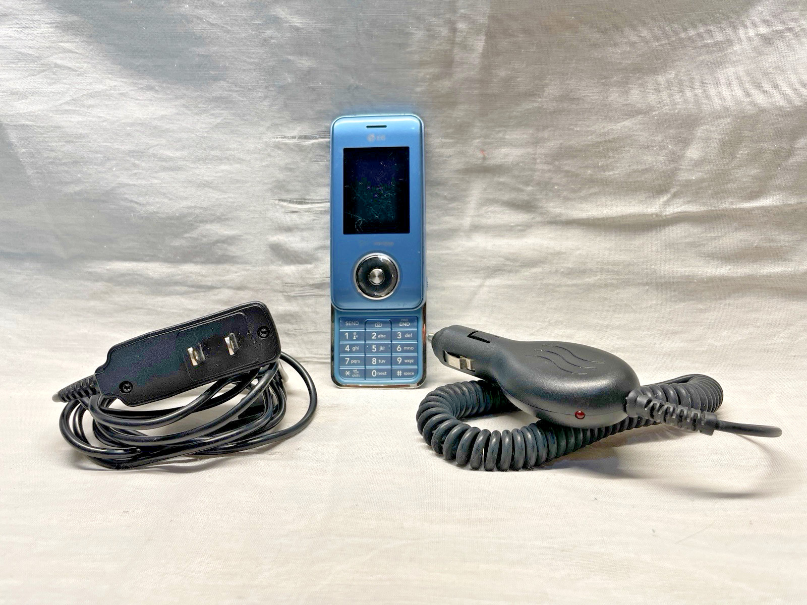Rare LG Chocolate 2 Ice Blue slider VX8550A Verizon Bundled