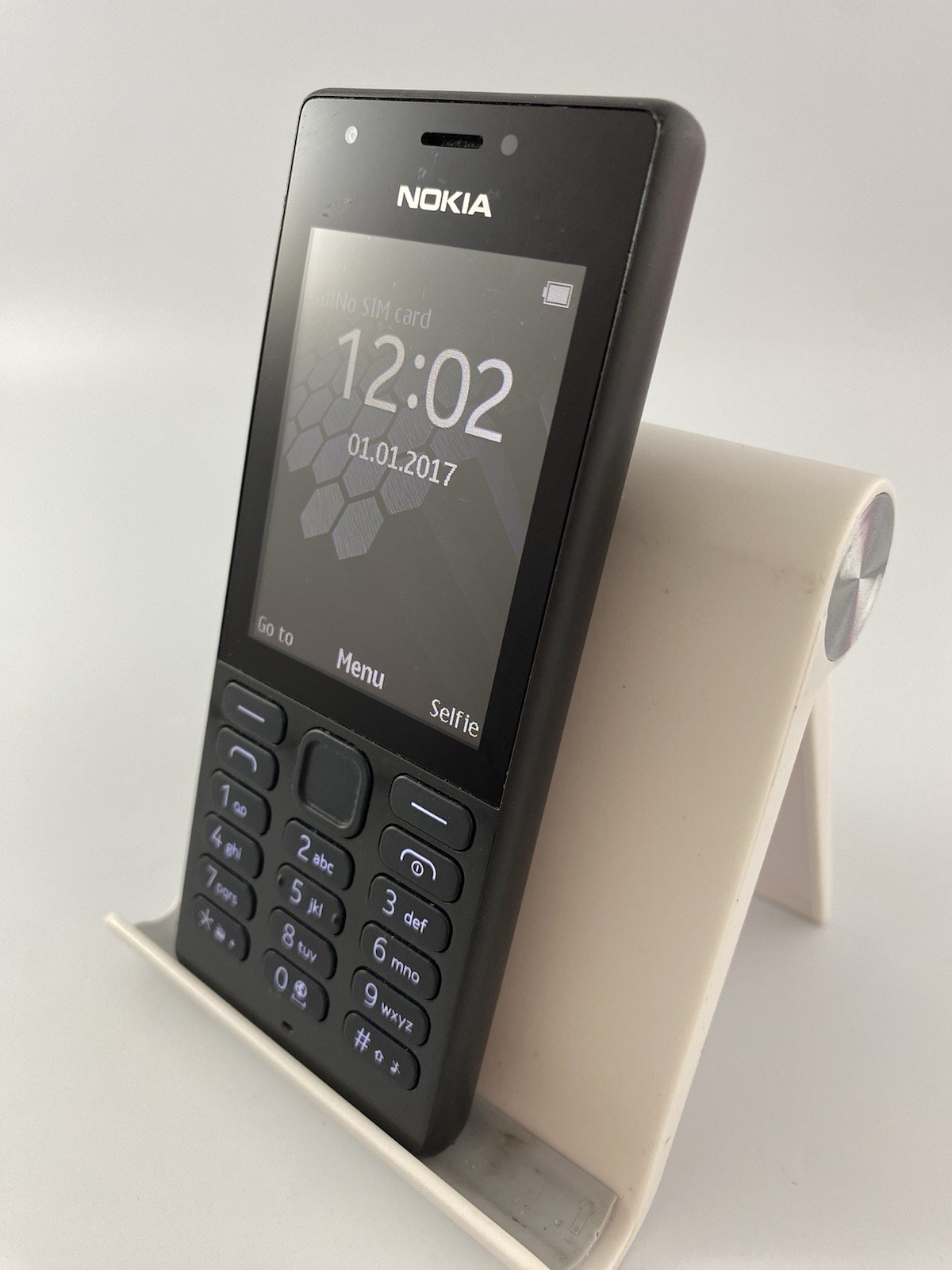 Nokia 216 Unlocked 16MB 2.4″ 0.3MP FM Torch Mobile Button Phone