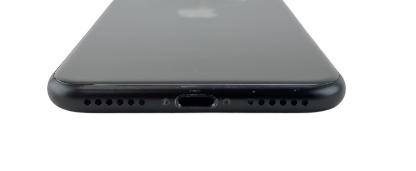 Apple iPhone SE 2nd Gen. A2275 – 64GB Unlocked Black Smartphone – READ Display