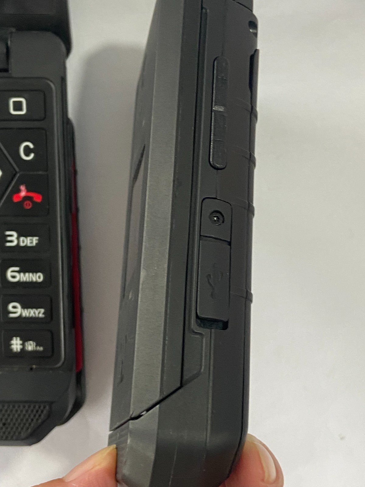 CAT S22 Flip 4G LTE 16GB LOCKED T-Mobile Touchscreen IP68 Rugged Android GSM