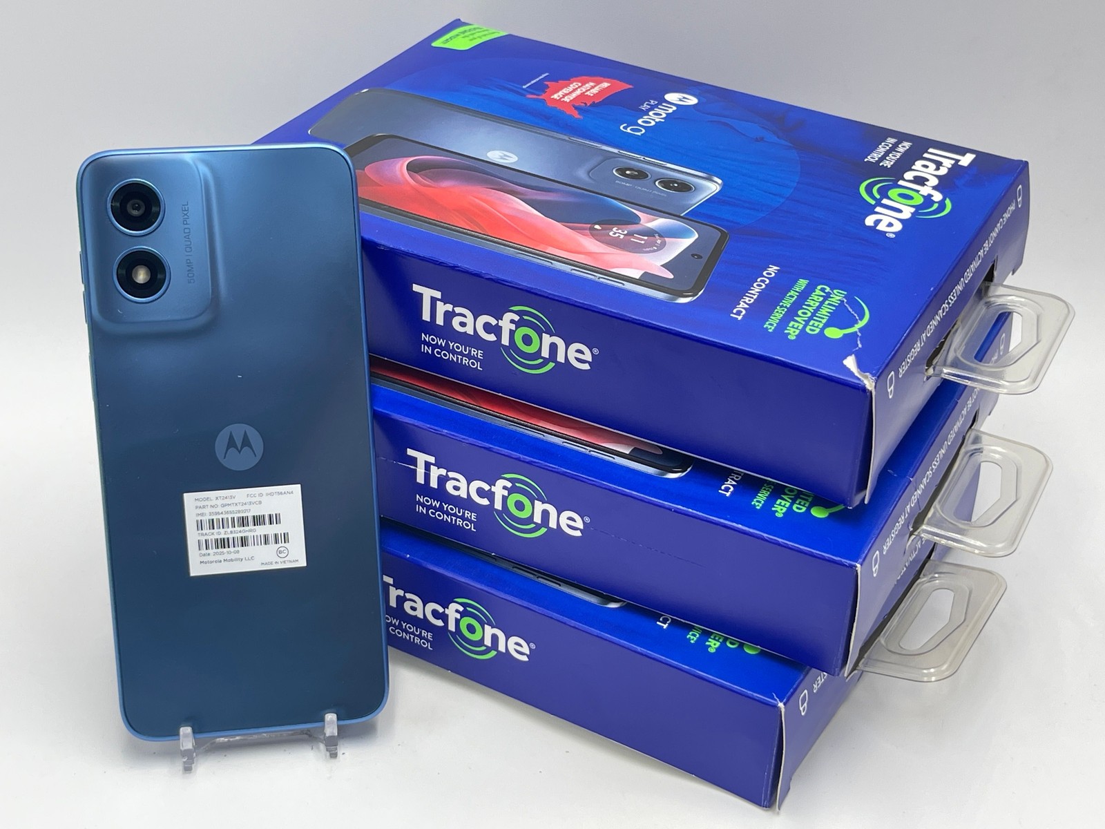 LOT of 3 Motorola Moto G Play 2024 64GB XT2413V (Tracfone) Blue (E-0303)
