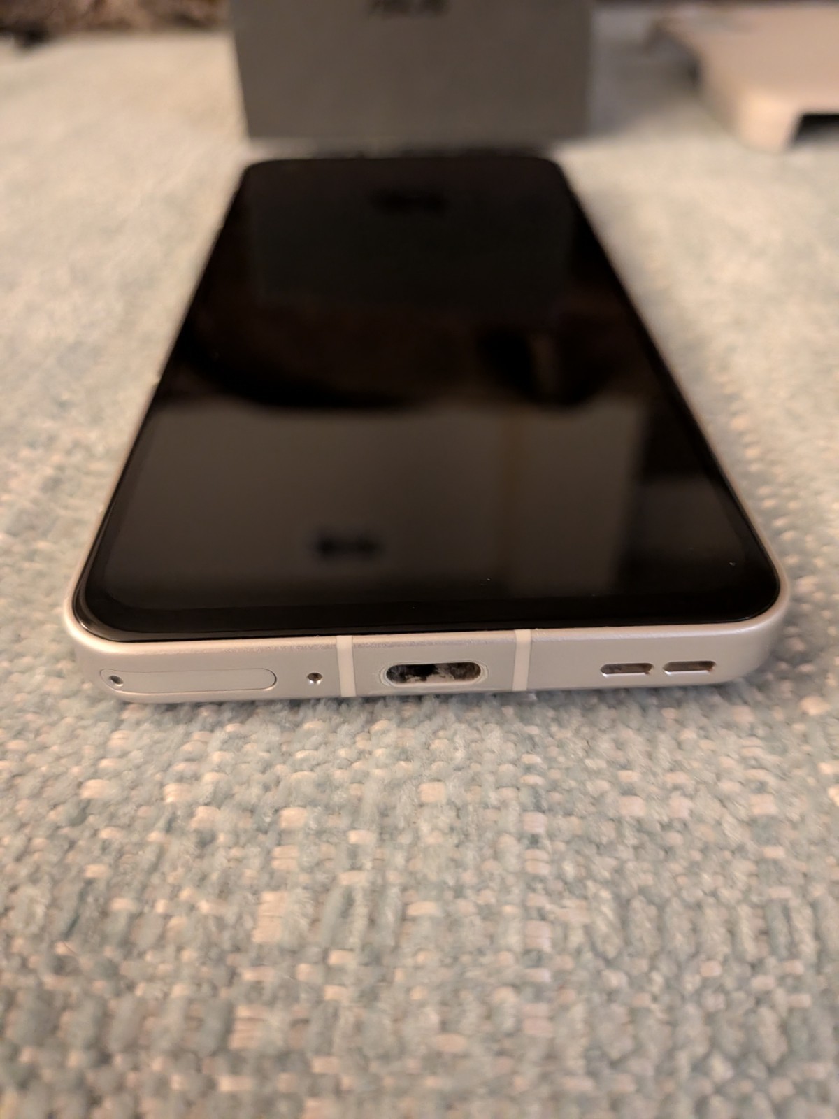 (See Description) ASUS Zenfone 9 – 128 GB – Moonlight White (Unlocked) – AI2202