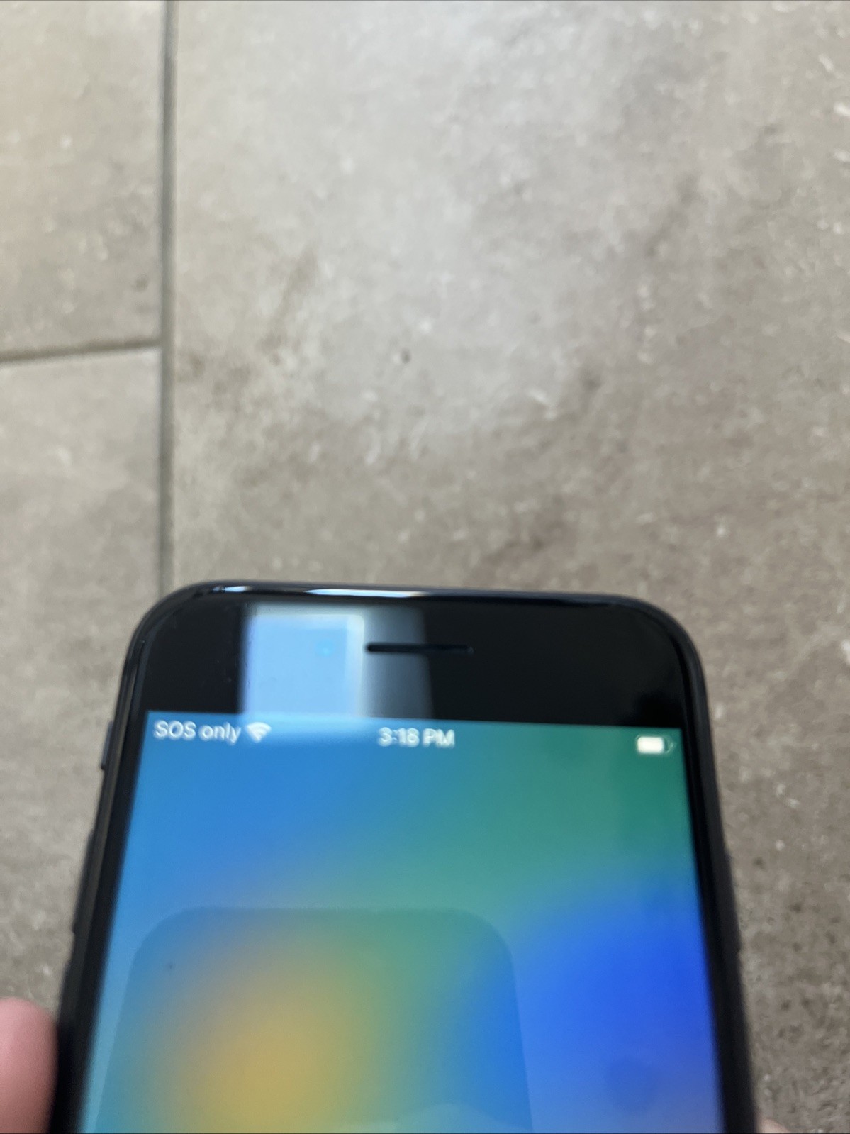 Apple iPhone 8 64GB Space Gray GSM A1897 – Locked (AT&T) 98% Battery Health