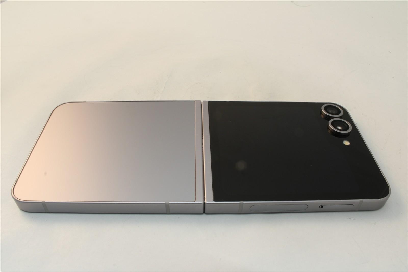 DEFECTIVE Samsung Galaxy Z Flip6 SM-F741U1 512GB Gray – Factory Unlocked 7637941