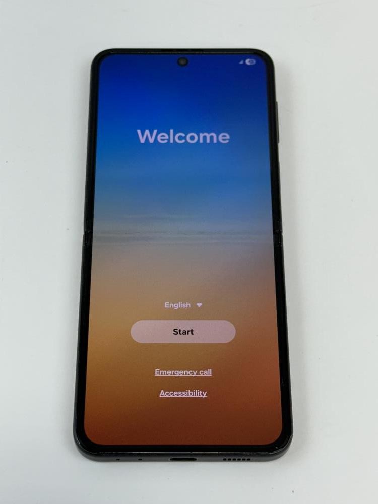 Samsung Galaxy Z Flip5 512GB SM-F731U1 Blue (Unlocked) – Fair
