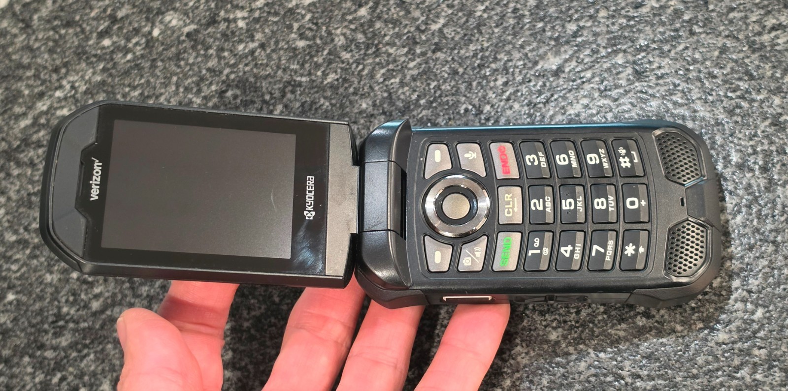 Kyocera DuraXV Extreme E4810 4G LTE Verizon RUGGED w/ Camera
