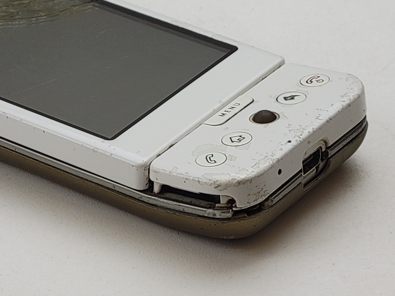 HTC Dream Google G1 (DREA100) 256MB – Gold (T-Mobile) – *PLEASE READ* – J6557