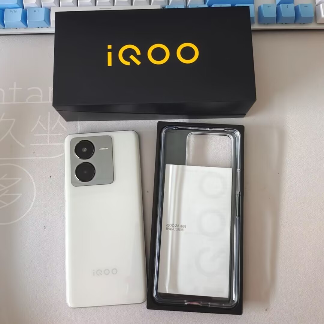 6.64″ Original vivo iQOO Z8 5G 64MP Mediatek Dimensity 8200 Android Smartphone