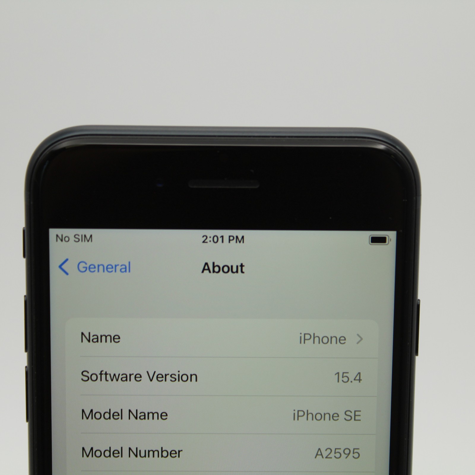 Apple iPhone SE (3rd Generation) A2595 64GB Good Condition | Black | UNLOCKED