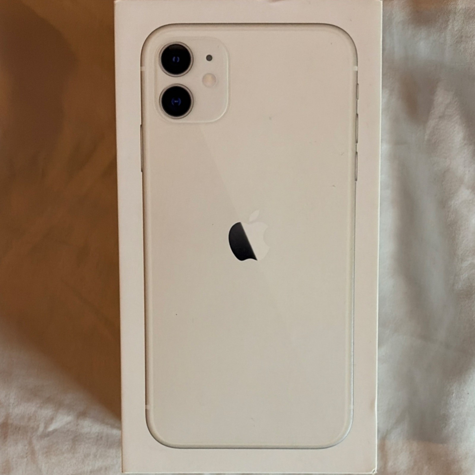 Apple iPhone 11 White 256GB Smartphone Touchscreen NFC Bluetooth Wi-Fi